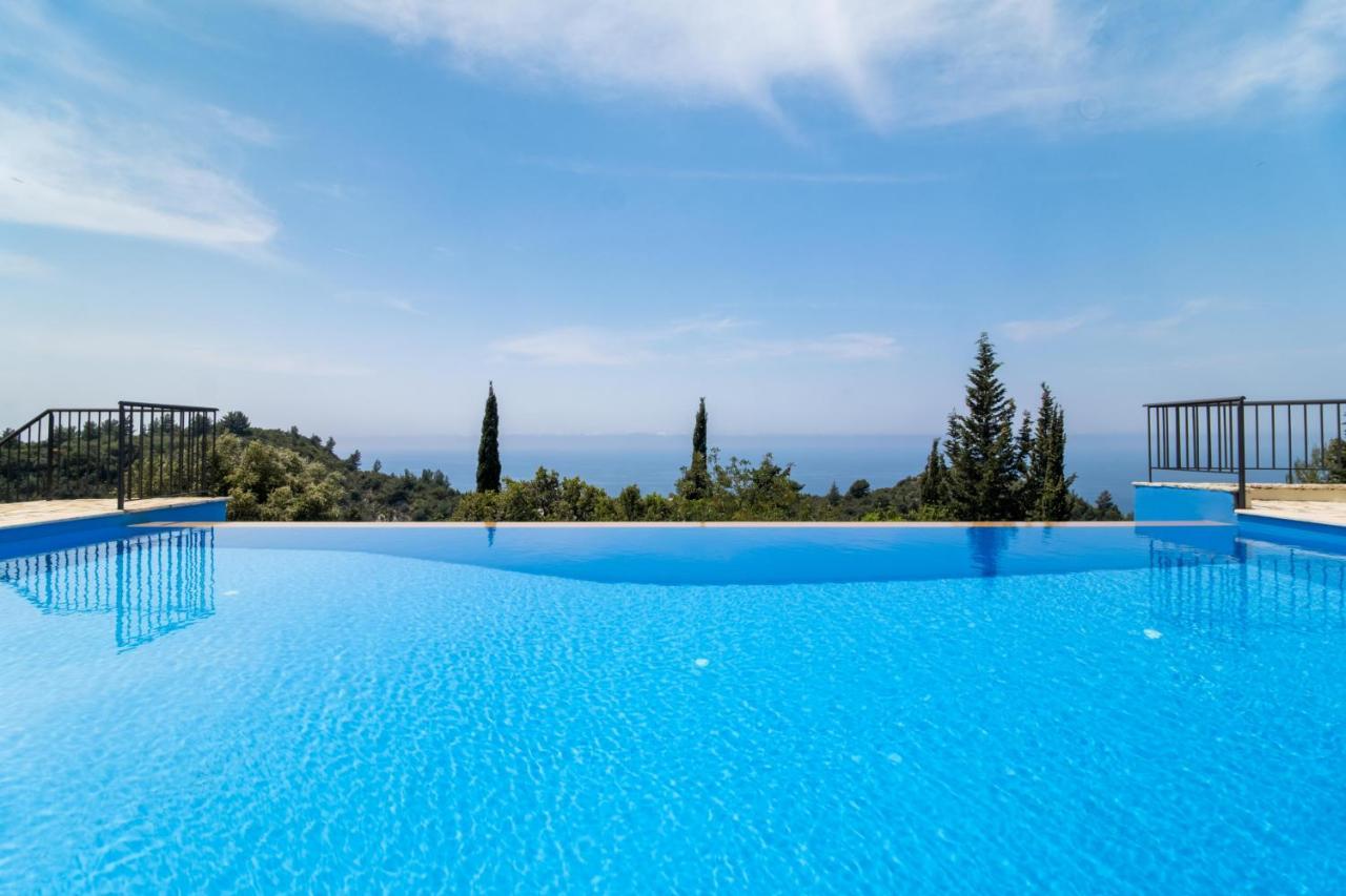 Sapphire Blue Villa Kalamítsi エクステリア 写真